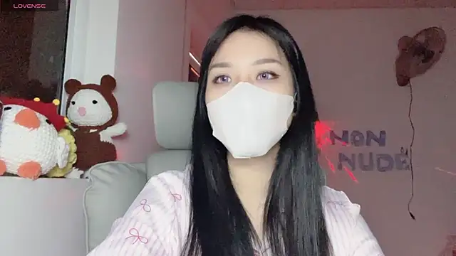 Tieu-May online show from July 2, 6:41 am