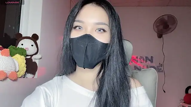 Tieu-May online show from July 7, 7:23 am