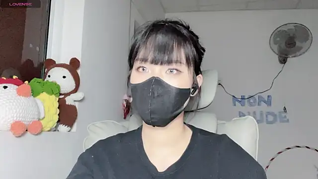 Tieu-May online show from July 10, 9:50 pm