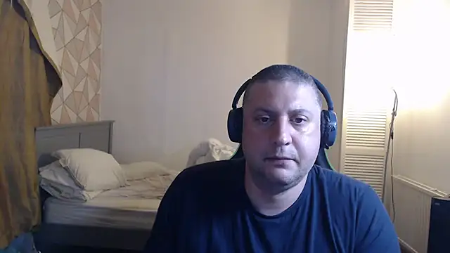 Snapshot of thetalldude265 chatting on January 16, 10:30 am thetalldude265 online show from January 16, 10:30 am