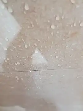 bra33 online show from March 19, 11:42 pm