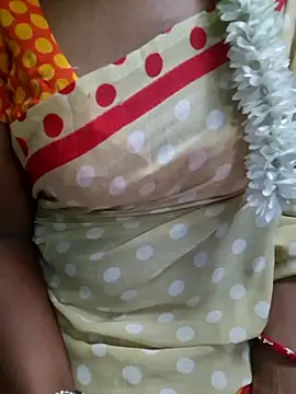 Snapshot of tamil-Diya90 chatting on April 18, 7:58 pm tamil-Diya90 online show from April 18, 7:58 pm