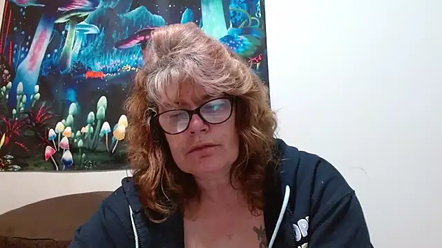 ladylavende3 online show from February 18, 5:36 am