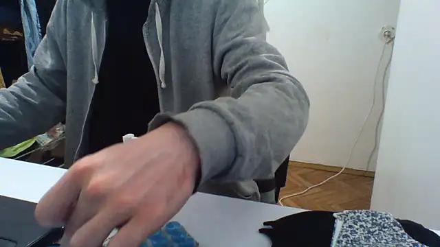 Snapshot of KaelNox chatting on March 13, 6:14 pm KaelNox online show from March 13, 6:14 pm