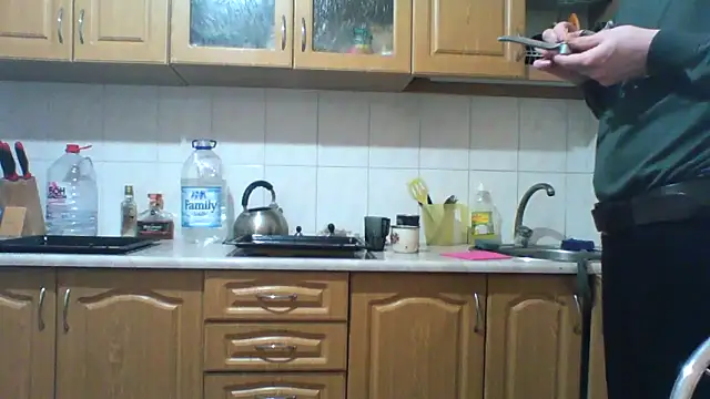 Snapshot of KaelNox chatting on March 25, 11:33 pm KaelNox online show from March 25, 11:33 pm