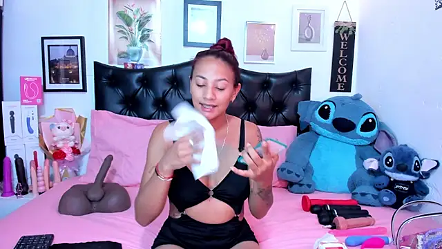 ValeryPettry 11 online show from June 13, 4:10 am
