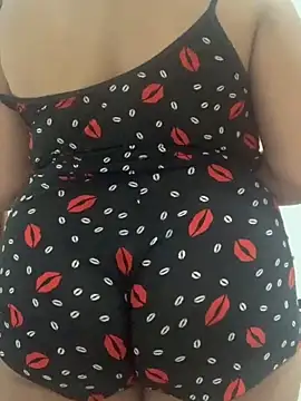 Moranguinhobr online show from March 14, 1:49 pm