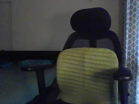 Snapshot of Moh-Moksha chatting on January 17, 12:43 pm Moh-Moksha online show from January 17, 12:43 pm