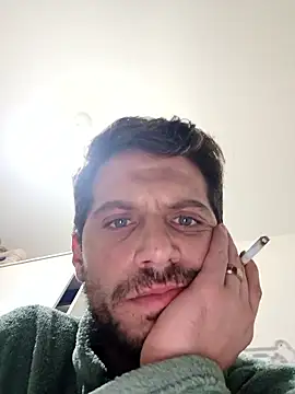 Adrianxxxxxx53 online show from January 10, 4:47 am