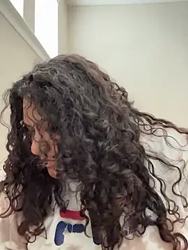 Angeliccreamyrican online show from January 17, 8:01 pm