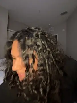 Angeliccreamyrican online show from March 6, 12:40 am