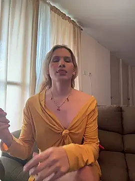 milablossom01 online show from January 7, 8:11 pm