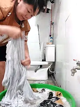 donaaa2 online show from February 15, 2:19 am