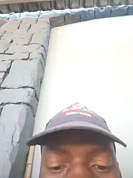 Sihle Plays online show from February 3, 8:19 am