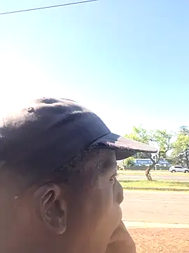 Sihle Plays online show from February 11, 7:02 am