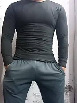 ravi18122 online show from January 12, 4:45 pm