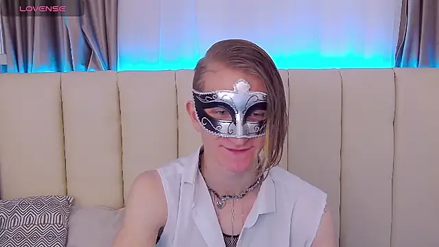 ArnoldRizzo online show from January 11, 7:57 am