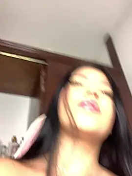 DulcePiink online show from March 22, 8:01 pm