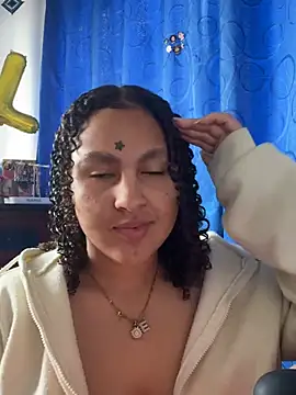 Selene Voon online show from March 27, 7:46 pm