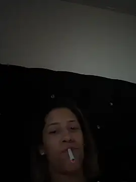 Snapshot of vicky_bass_ chatting on June 7, 10:35 pm vicky bass online show from June 7, 10:35 pm