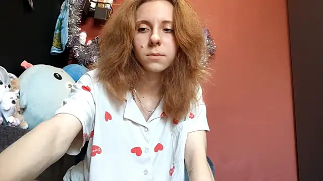 TiaraHenegan online show from January 16, 7:34 am