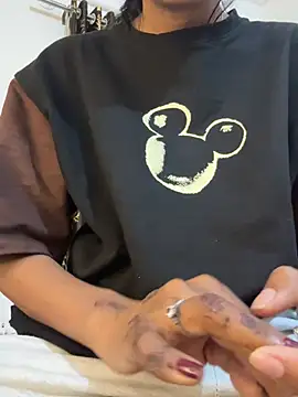 hina 001 online show from March 19, 2:10 pm