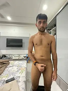 Snapshot of akash349797 chatting on March 5, 5:58 am akash349797 online show from March 5, 5:58 am