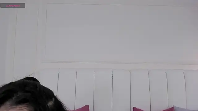 luna velvvet online show from January 14, 10:54 am