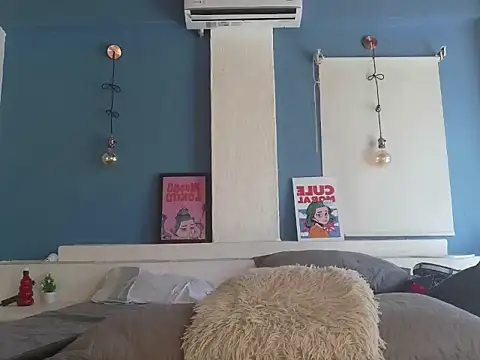 CattaleyaEvans  online show from February 9, 8:35 pm