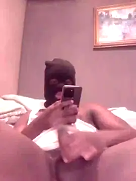 Snapshot of blackfana chatting on June 19, 9:57 am blackfana online show from June 19, 9:57 am