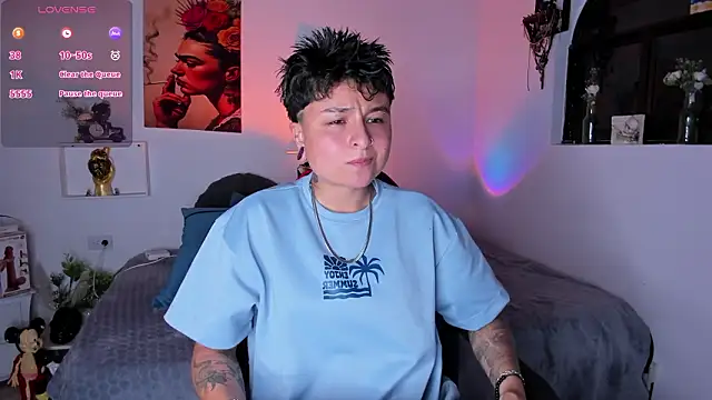 Snapshot of Zury_Ramirez chatting on February 26, 11:04 pm Zury Ramirez online show from February 26, 11:04 pm