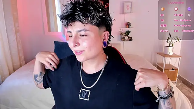 Snapshot of Zury_Ramirez chatting on March 19, 8:46 pm Zury Ramirez online show from March 19, 8:46 pm