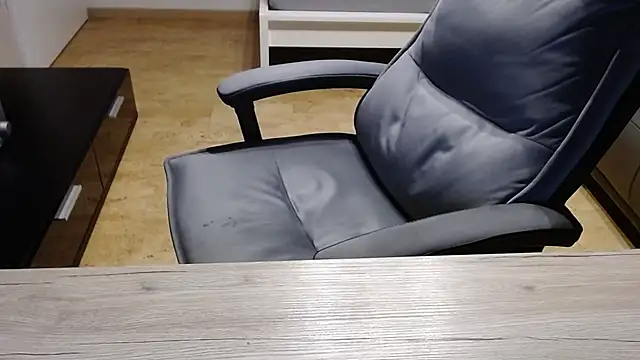 sensualman90 online show from February 22, 10:52 pm