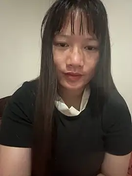 Snapshot of Suni-ii chatting on April 2, 11:13 pm Suni-ii online show from April 2, 11:13 pm