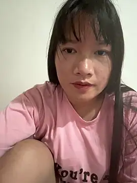 Snapshot of Suni-ii chatting on April 10, 11:04 am Suni-ii online show from April 10, 11:04 am