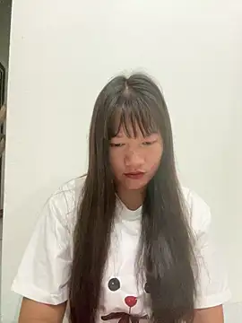 Snapshot of Suni-ii chatting on April 15, 10:32 pm Suni-ii online show from April 15, 10:32 pm