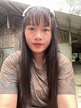 Snapshot of Suni-ii chatting on April 17, 12:35 am Suni-ii online show from April 17, 12:35 am