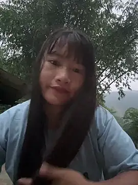 Snapshot of Suni-ii chatting on April 17, 10:35 pm Suni-ii online show from April 17, 10:35 pm