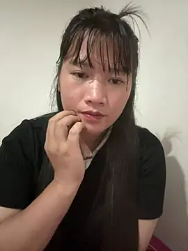 Snapshot of Suni-ii chatting on April 18, 10:41 am Suni-ii online show from April 18, 10:41 am