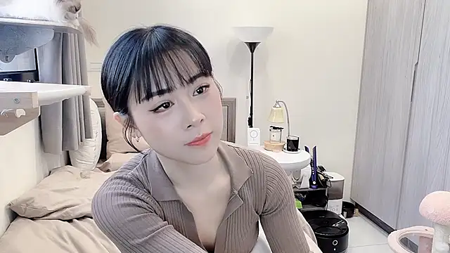 Snapshot of BabyOneDaily chatting on March 12, 2:39 am BabyOneDaily online show from March 12, 2:39 am