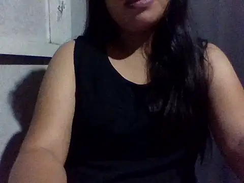 Snapshot of sweetprinces08 chatting on April 10, 7:18 pm sweetprinces08 online show from April 10, 7:18 pm