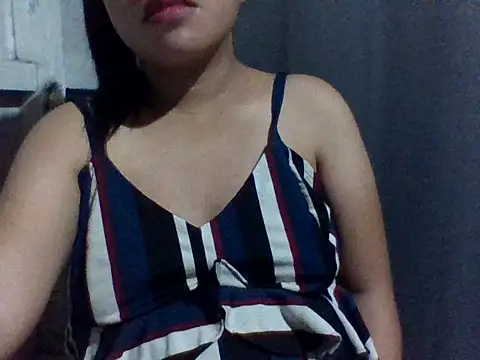 Snapshot of sweetprinces08 chatting on May 17, 4:58 pm sweetprinces08 online show from May 17, 4:58 pm