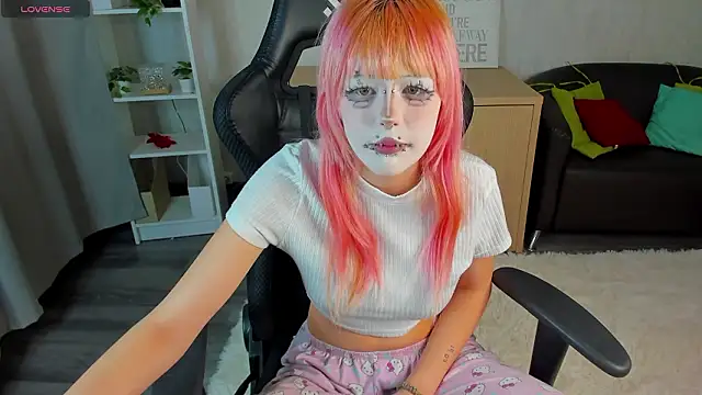 Mika Vatashi online show from February 7, 7:23 am