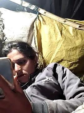 Bhavna8080 online show from January 10, 10:47 pm