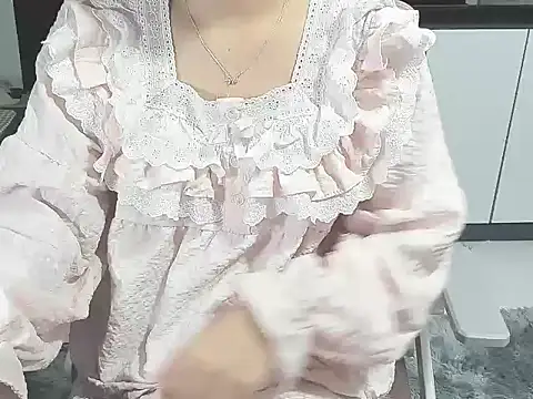 -Hyna- online show from March 25, 2:45 pm