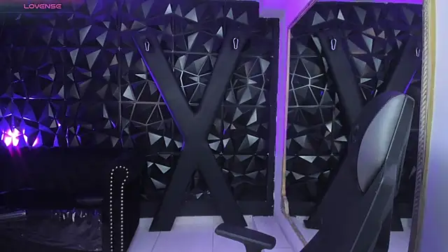 ThaliaBrookss  online show from March 13, 5:03 am