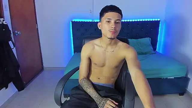 Liam hard04 online show from February 4, 12:22 pm