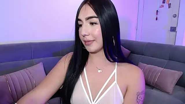 Snapshot of SweetLiamn chatting on March 17, 1:21 am SweetLiamn online show from March 17, 1:21 am