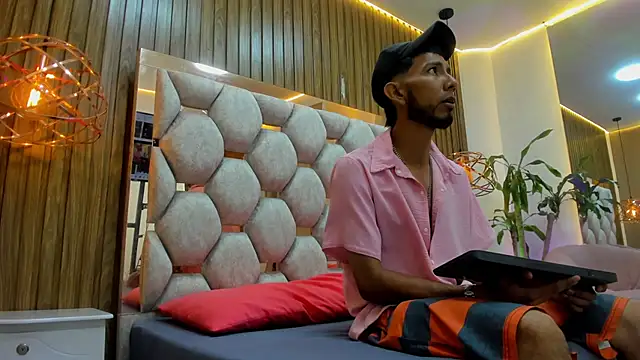 james  walsh online show from February 1, 7:56 pm