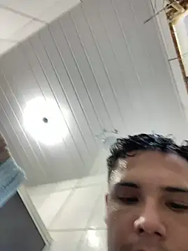 Wellington00  online show from January 14, 9:09 pm